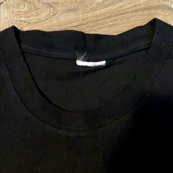 Women Tshirt - Picture 3 of 3